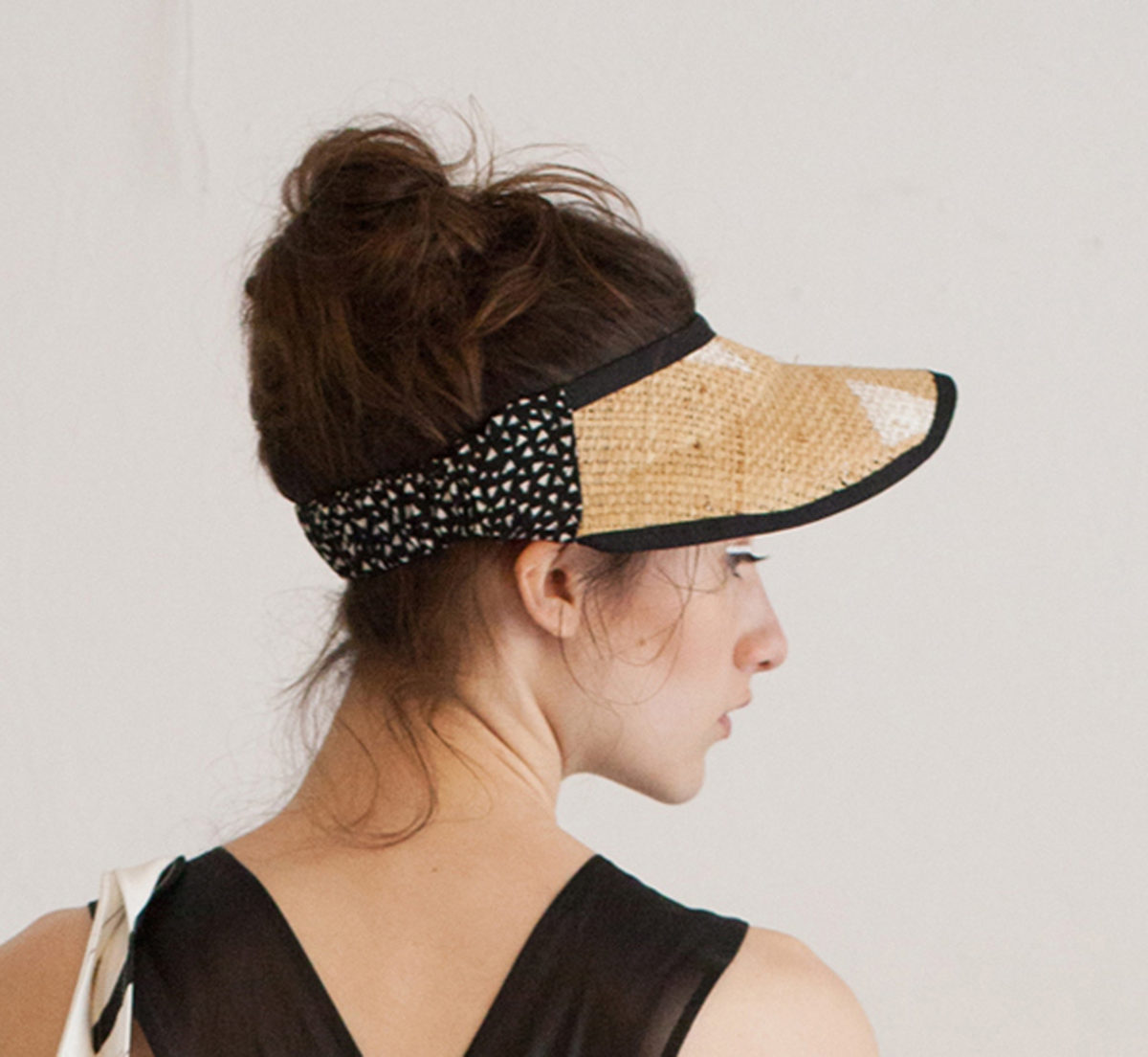 Raffia black visor
