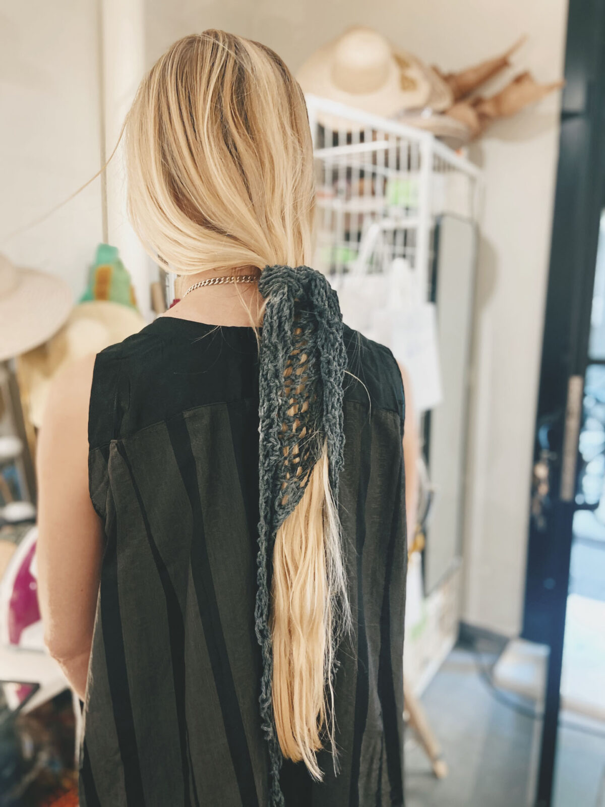 Stringed Moon headscarf by night